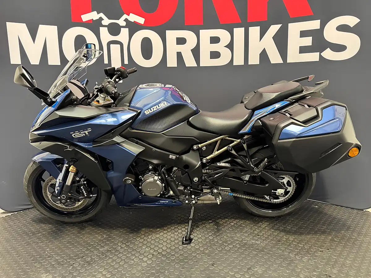 Used 2024 Suzuki GSX-S1000GT + - Interior and Exterior details 4
