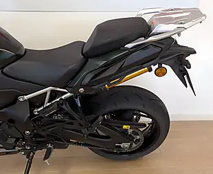 Used 2024 Suzuki GSX-S1000GX Green - Interior and Exterior details 16