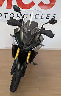 Used 2024 Suzuki GSX-S1000GX Green - Interior and Exterior details 19