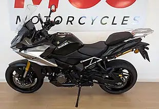 Used 2024 Suzuki GSX-S1000GX Green - Interior and Exterior details 3