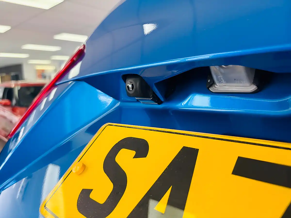 Used 2024 Suzuki Ignis Sz-T Blue - Interior and Exterior details 14
