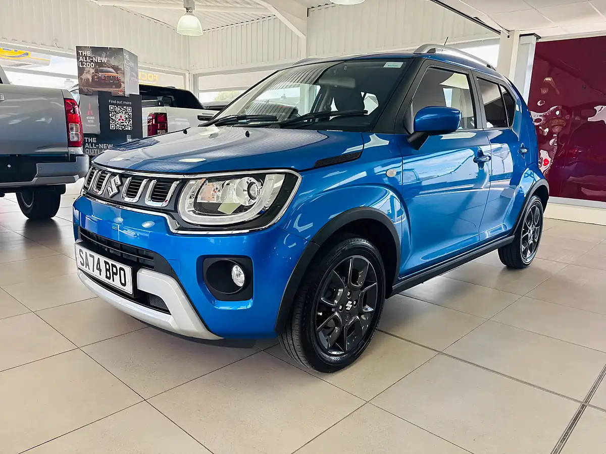 Used 2024 Suzuki Ignis Sz-T Blue - Interior and Exterior details 6