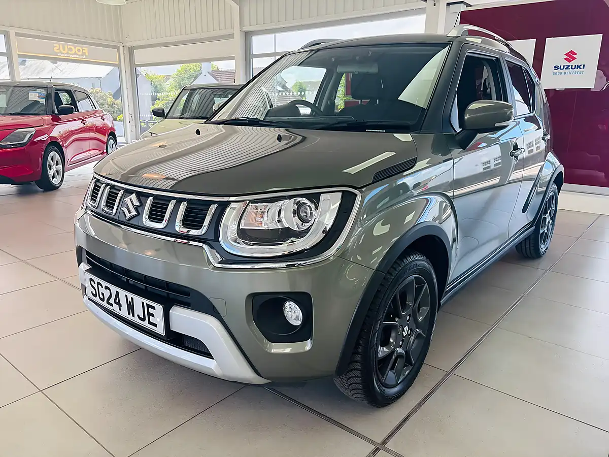 Used 2024 Suzuki Ignis SZ5 Green - Interior and Exterior details 5