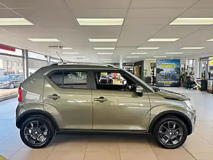 Used 2024 Suzuki Ignis SZ5 Green - Interior and Exterior details 8