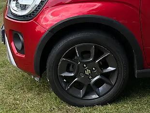 Used 2024 Suzuki Ignis SZ5 Red - Interior and Exterior details 10