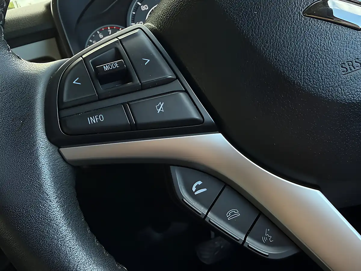 Used 2024 Suzuki Ignis SZ5 Red - Interior and Exterior details 16