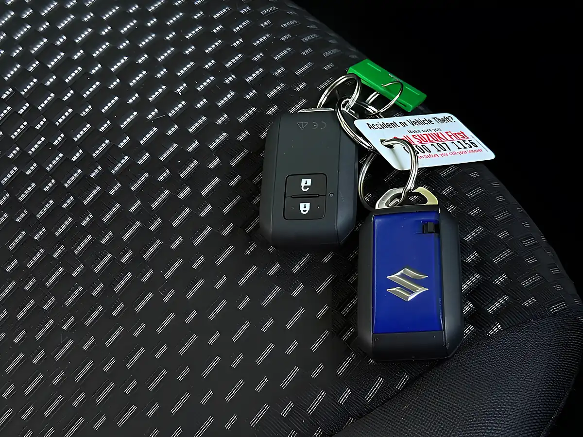 Used 2024 Suzuki Ignis SZ5 Red - Interior and Exterior details 19