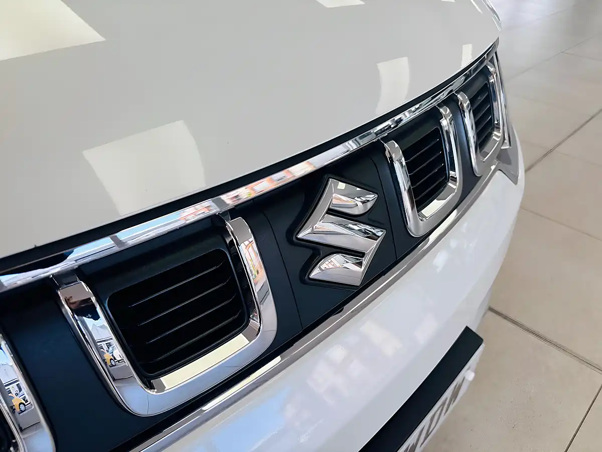 Used 2024 Suzuki Ignis SZ5 White - Interior and Exterior details 13