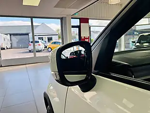 Used 2024 Suzuki Ignis SZ5 White - Interior and Exterior details 14