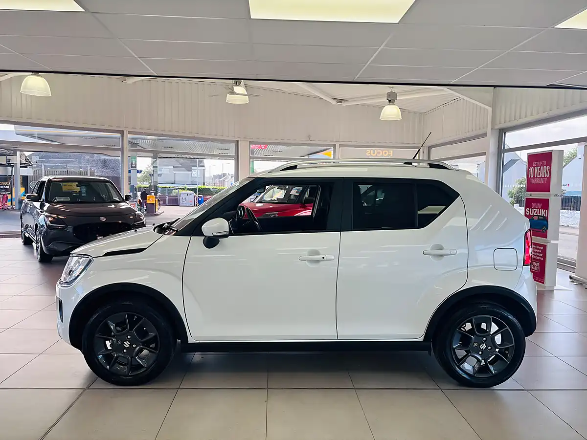 Used 2024 Suzuki Ignis SZ5 White - Interior and Exterior details 4