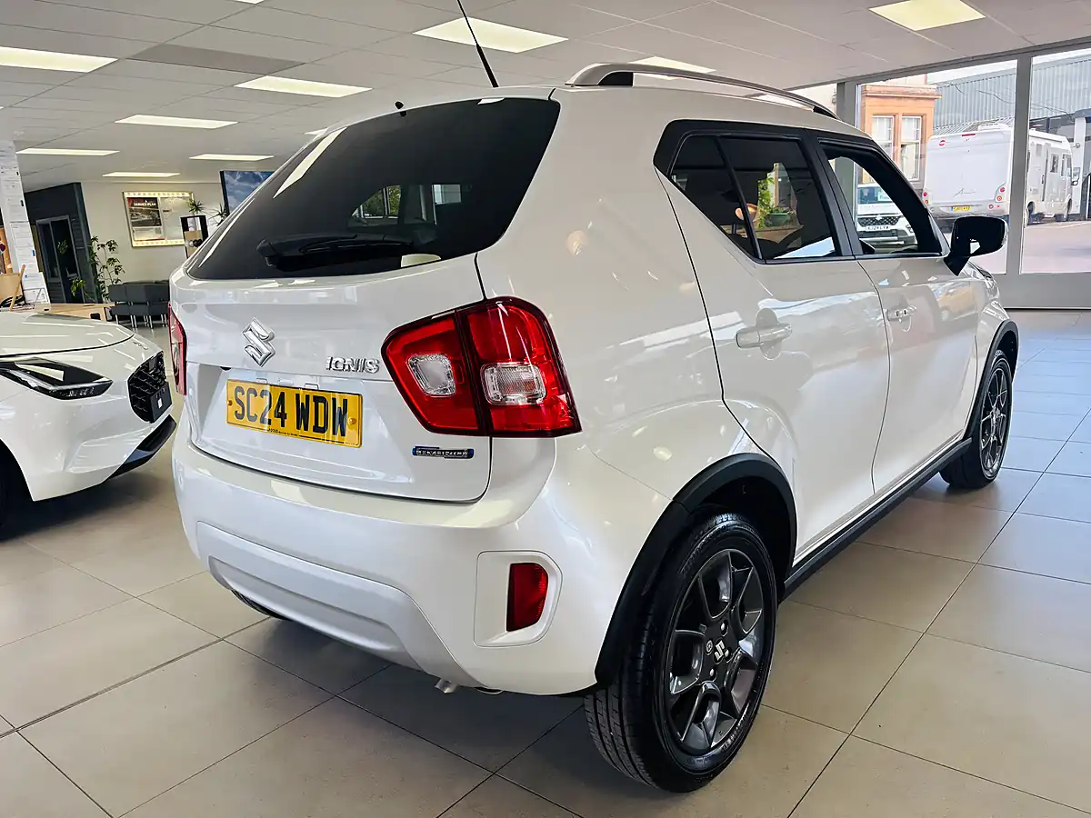 Used 2024 Suzuki Ignis SZ5 White - Interior and Exterior details 5
