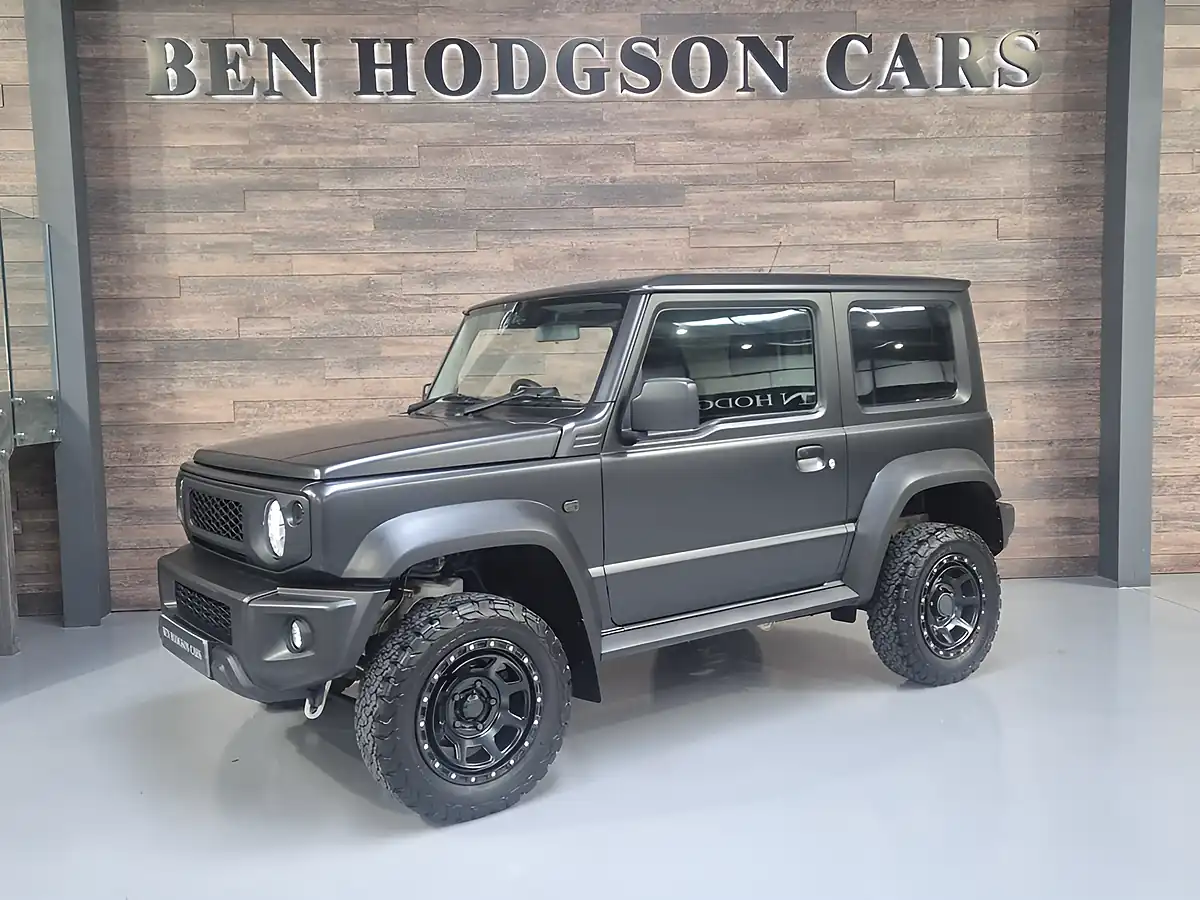 Used 2024 Suzuki Jimny Allgrip Black - Front View
