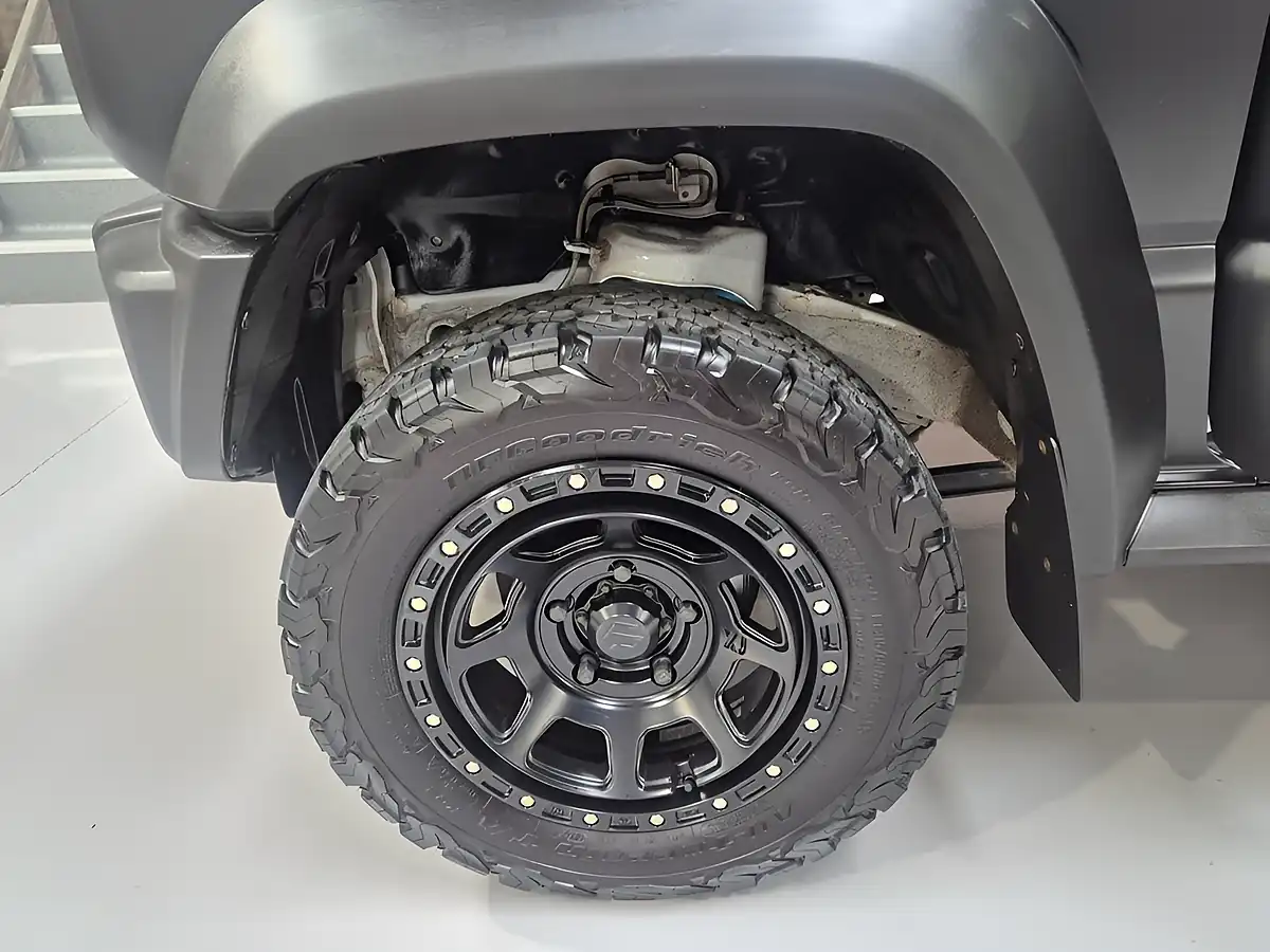 Used 2024 Suzuki Jimny Allgrip Black - Interior and Exterior details 11
