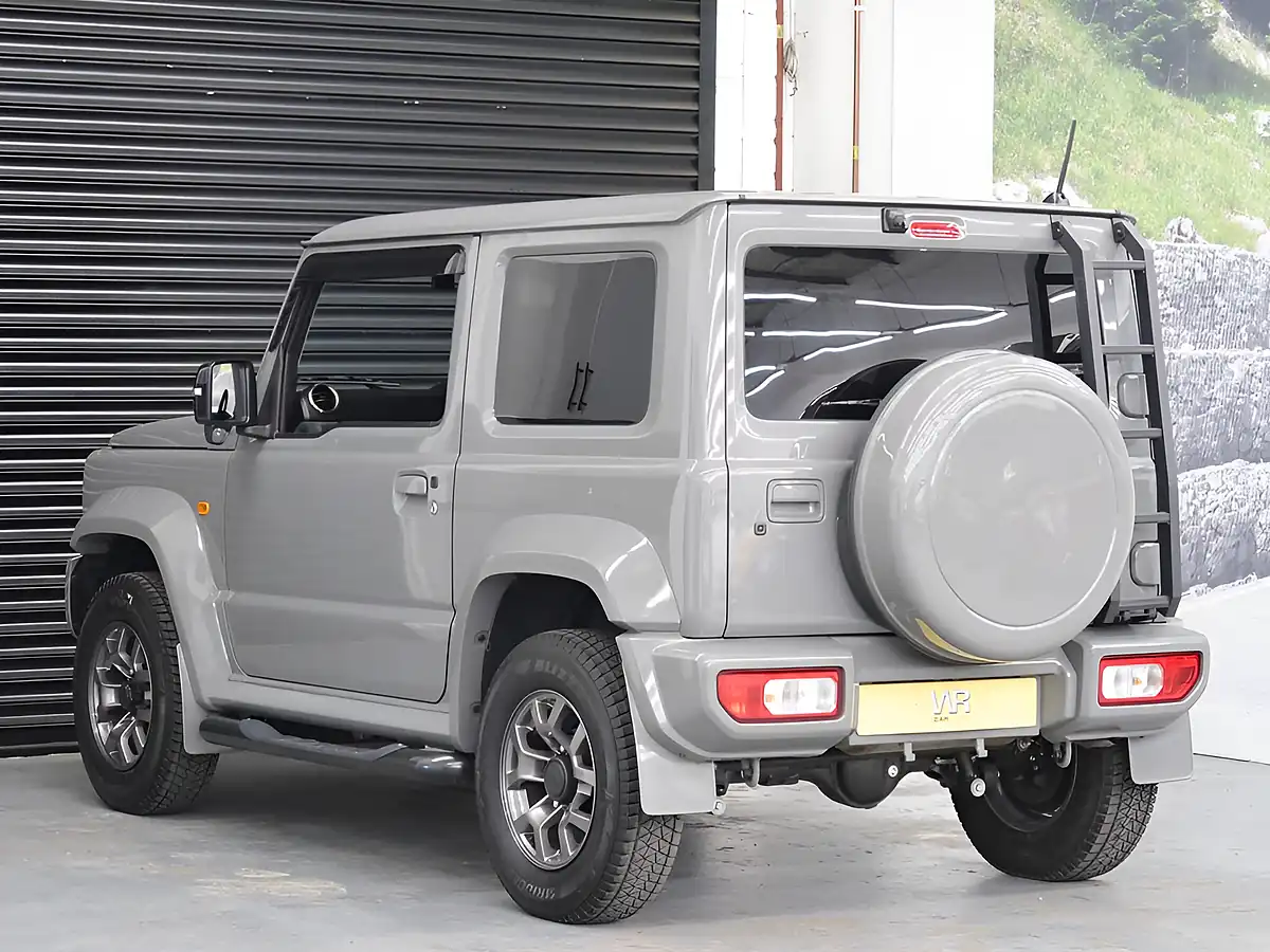 Used 2024 Suzuki Jimny Sierra Grey - Interior and Exterior details 4