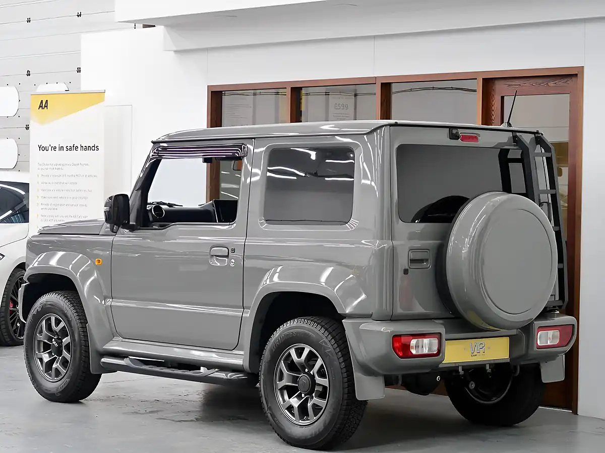 Used 2024 Suzuki Jimny Sierra Grey - Interior and Exterior details 8