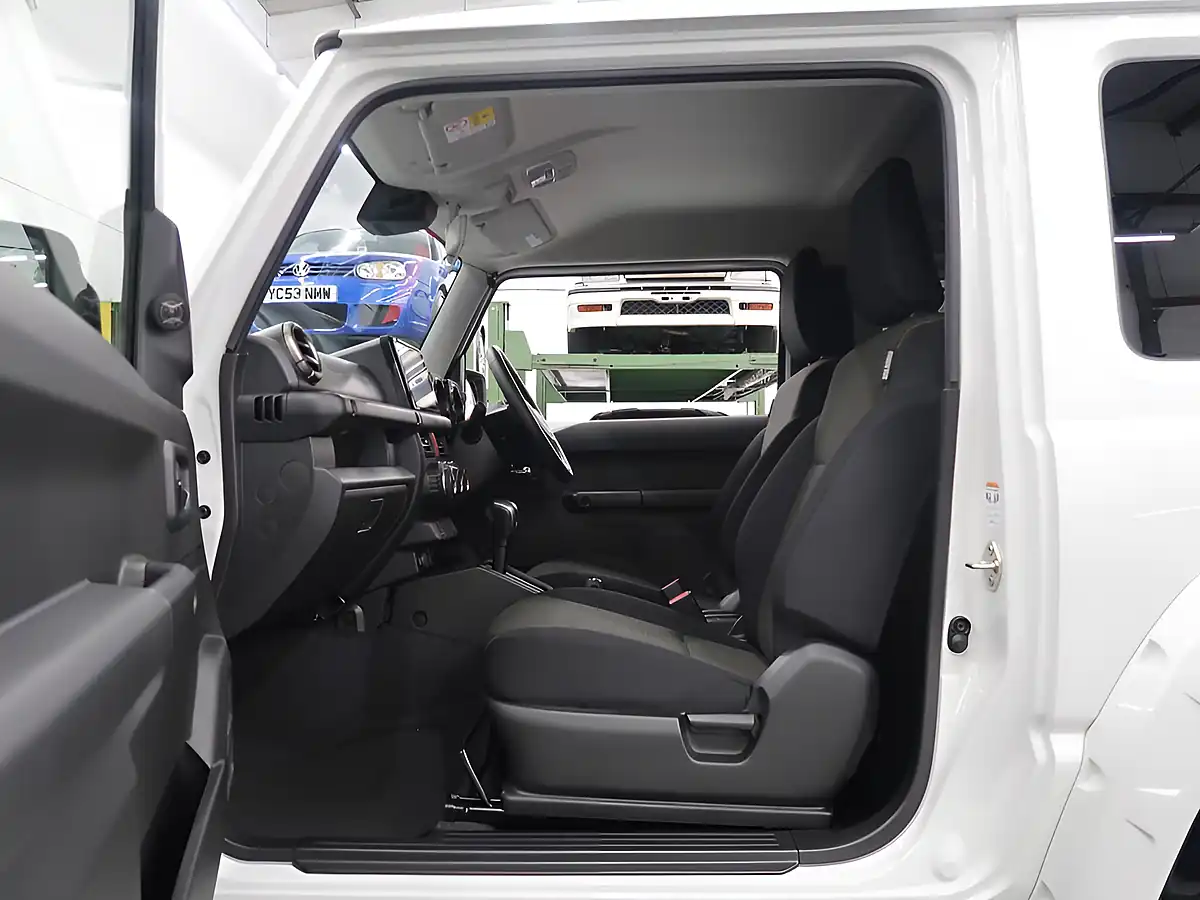 Used 2024 Suzuki Jimny Sierra White - Interior and Exterior details 16