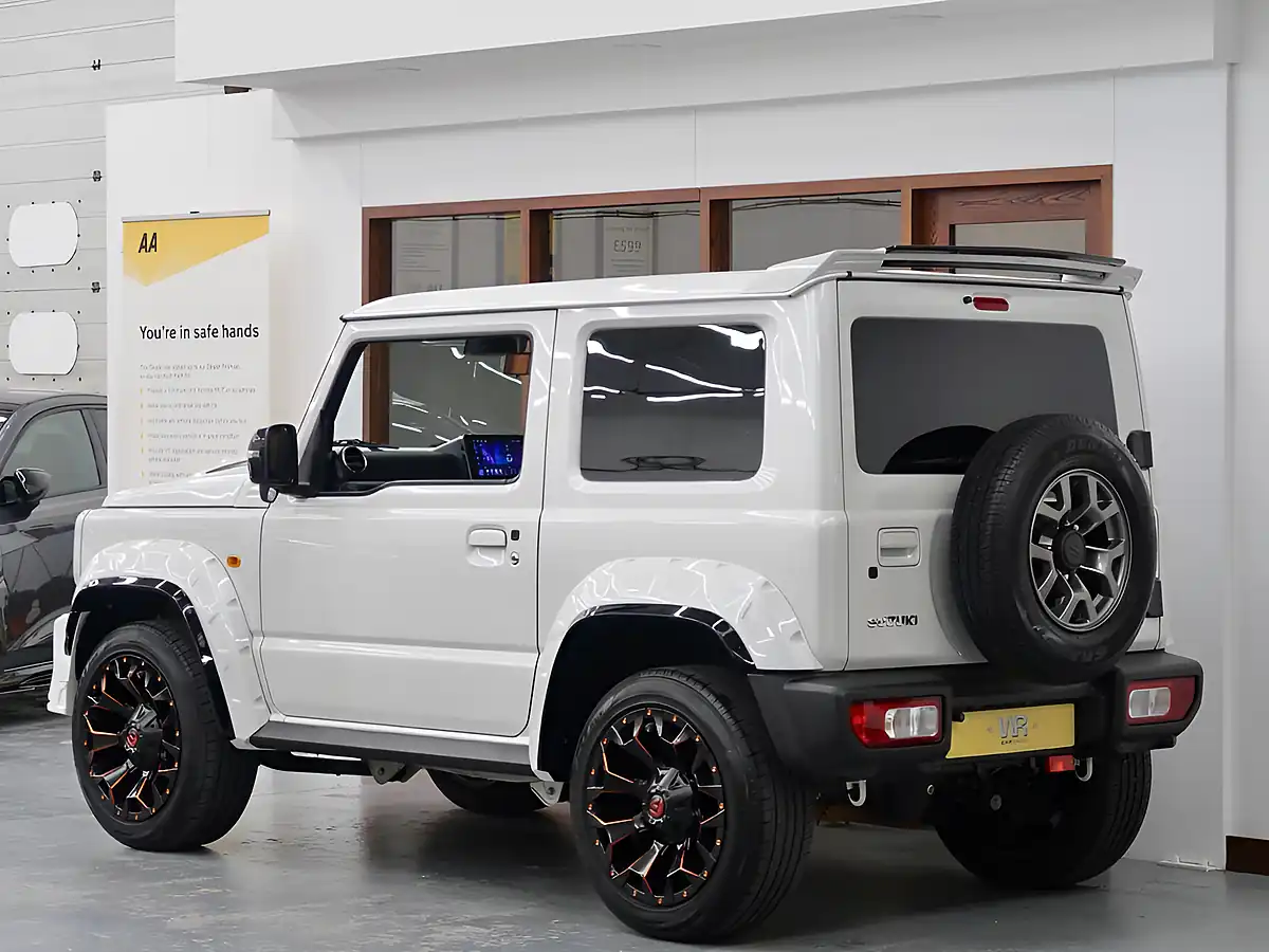 Used 2024 Suzuki Jimny Sierra White - Interior and Exterior details 5