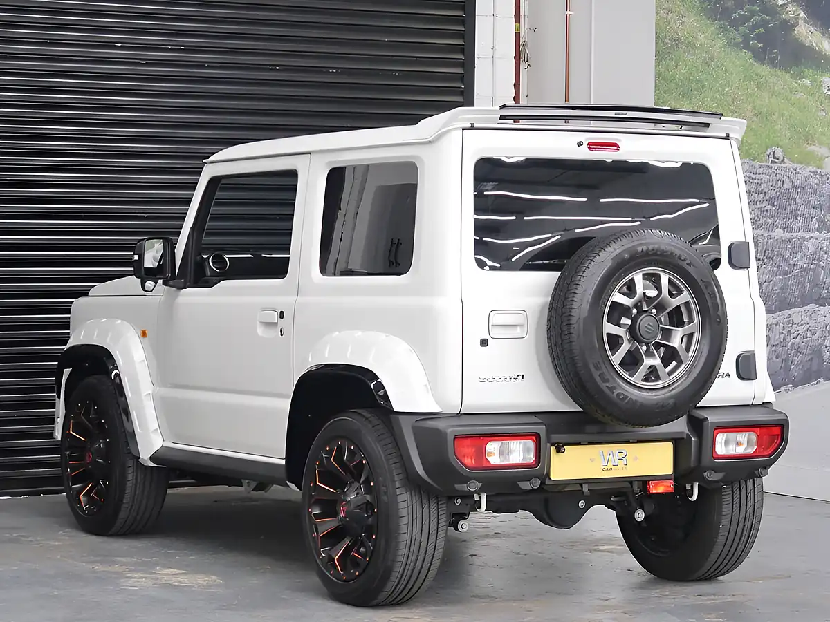 Used 2024 Suzuki Jimny Sierra White - Interior and Exterior details 9