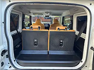 Used 2024 Suzuki Jimny SZ5 All Grip Pro Sierra White - Interior and Exterior details 6