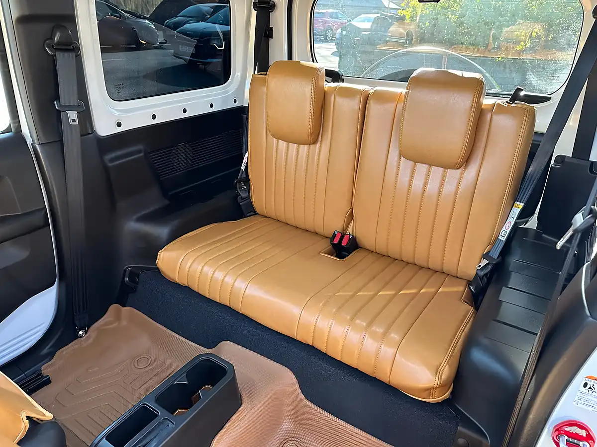Used 2024 Suzuki Jimny SZ5 All Grip Pro Sierra White - Interior and Exterior details 8