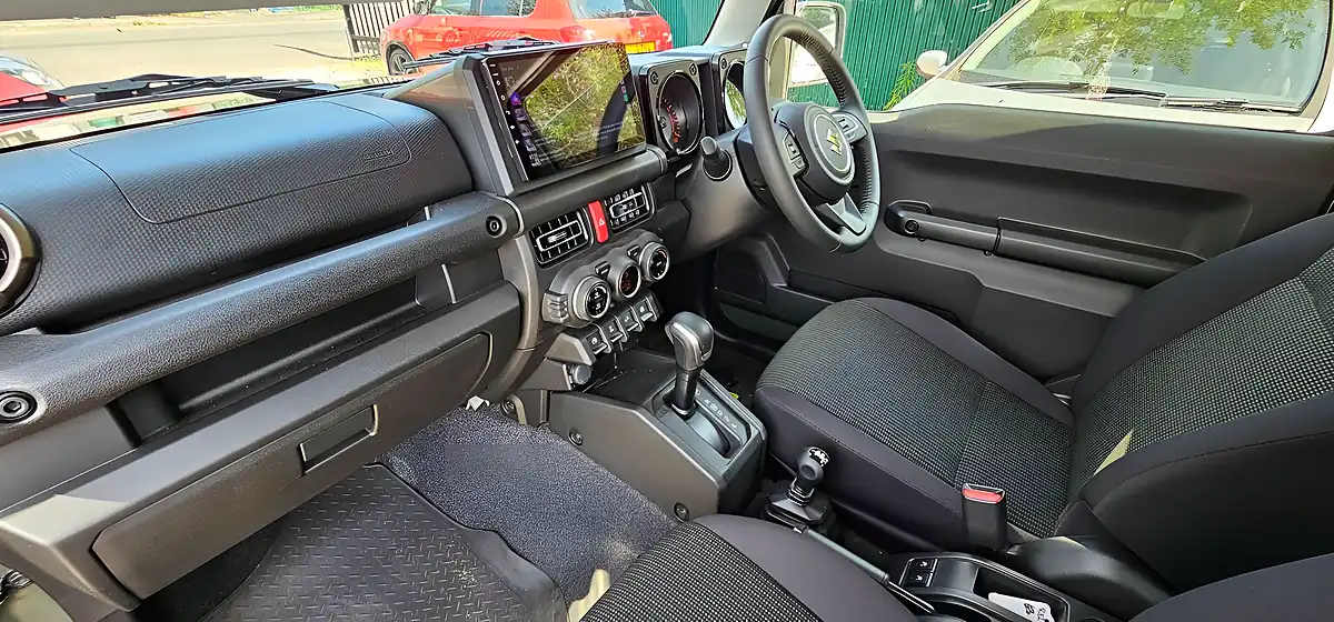 Used 2024 Suzuki Jimny SZ5 Green - Interior and Exterior details 13