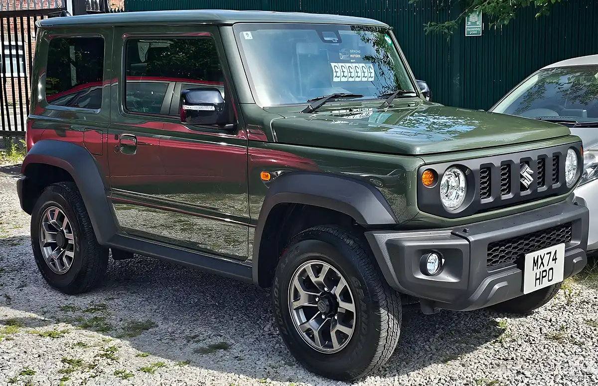Used 2024 Suzuki Jimny SZ5 Green - Interior and Exterior details 2