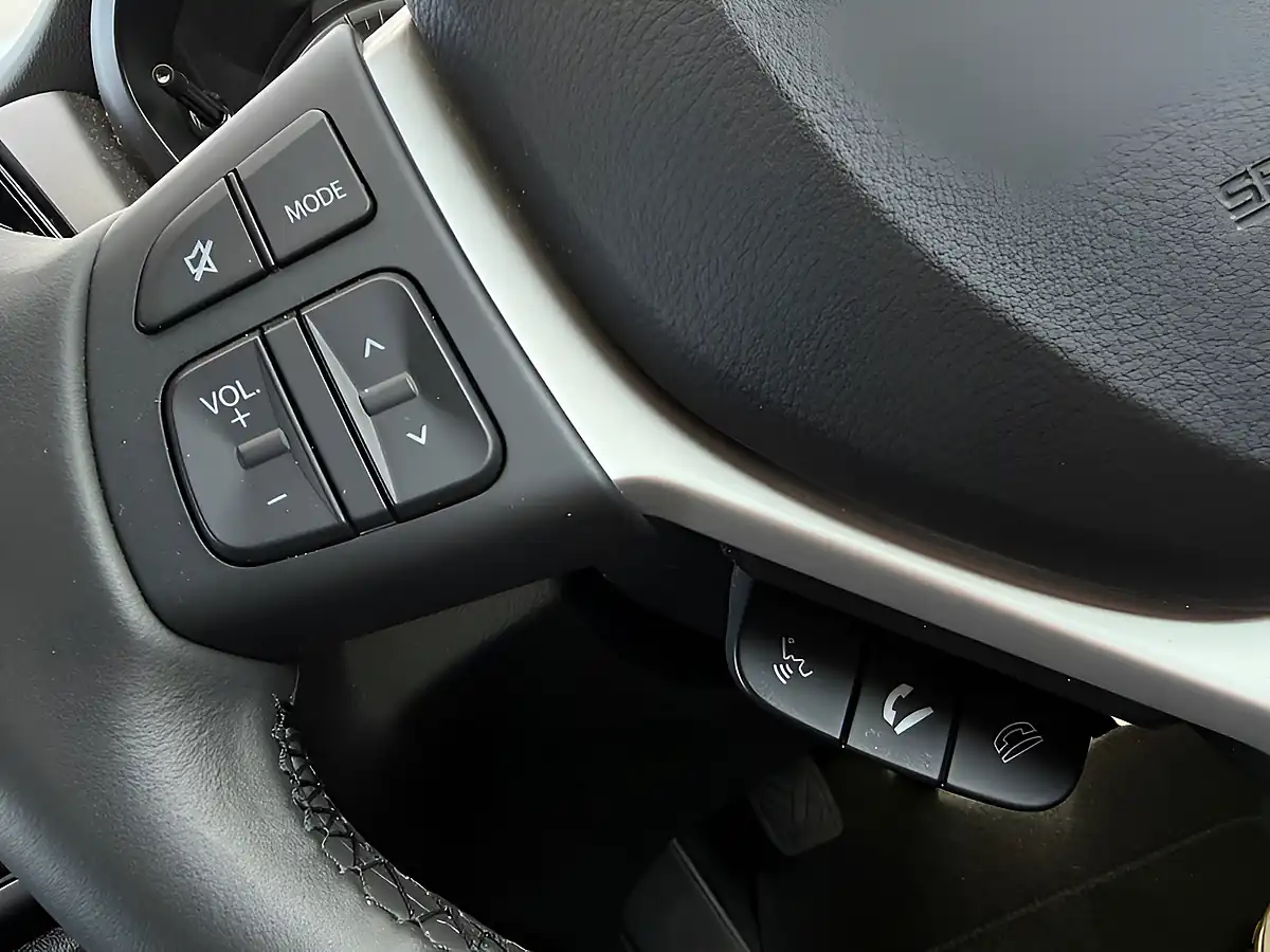 Used 2024 Suzuki S-Cross Motion Black - Interior and Exterior details 20