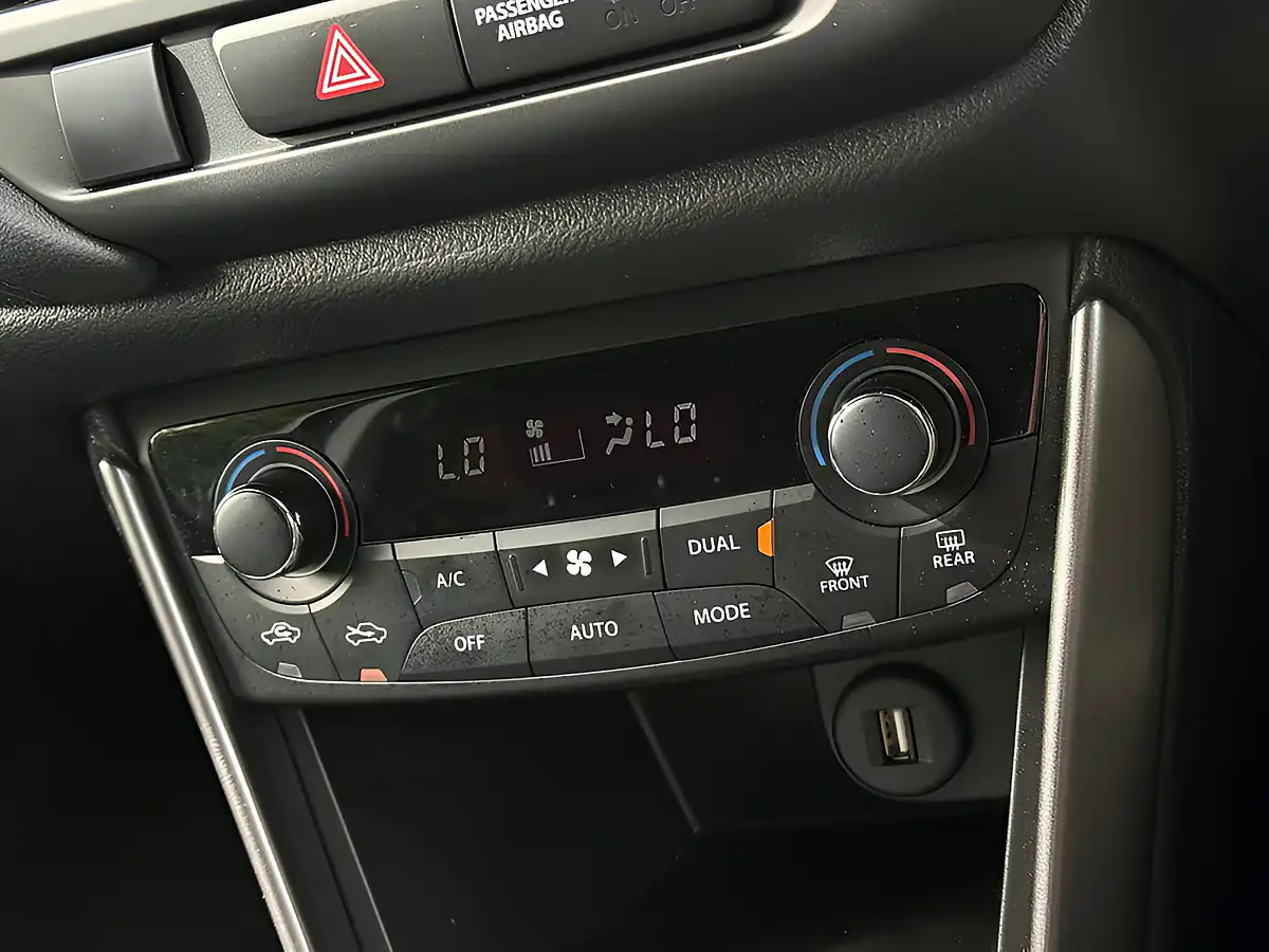 Used 2024 Suzuki S-Cross Motion Black - Interior and Exterior details 13