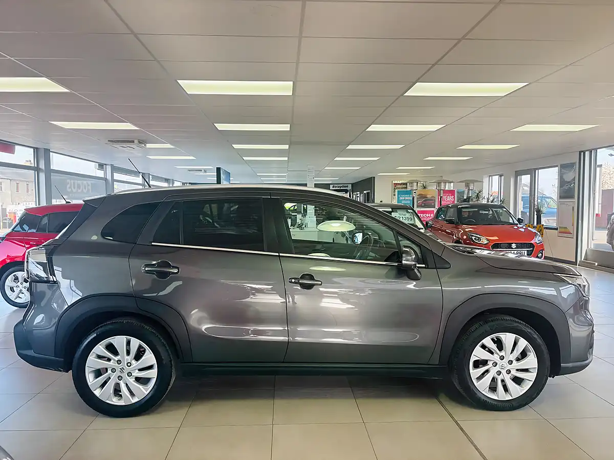 Used 2024 Suzuki S-Cross Motion Grey - Interior and Exterior details 10