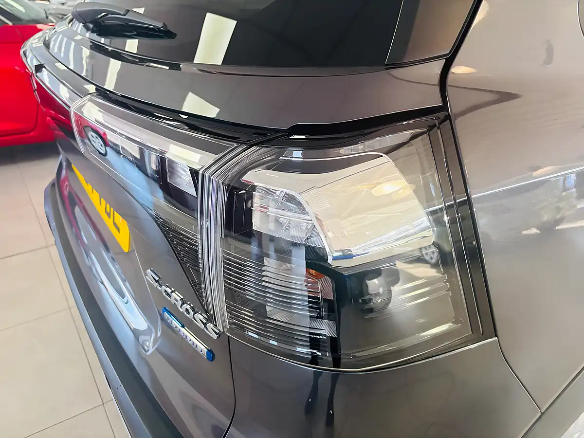 Used 2024 Suzuki S-Cross Motion Grey - Interior and Exterior details 19