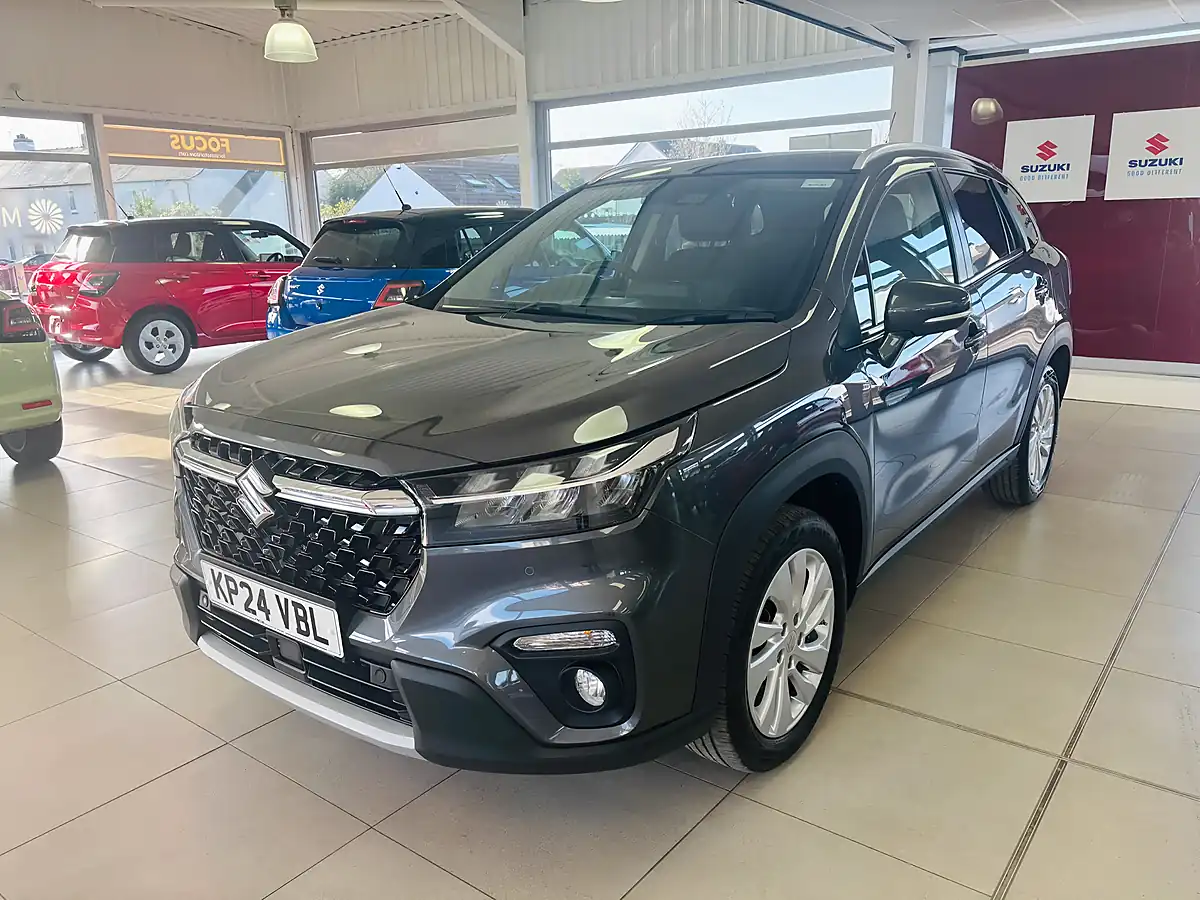 Used 2024 Suzuki S-Cross Motion Grey - Interior and Exterior details 3