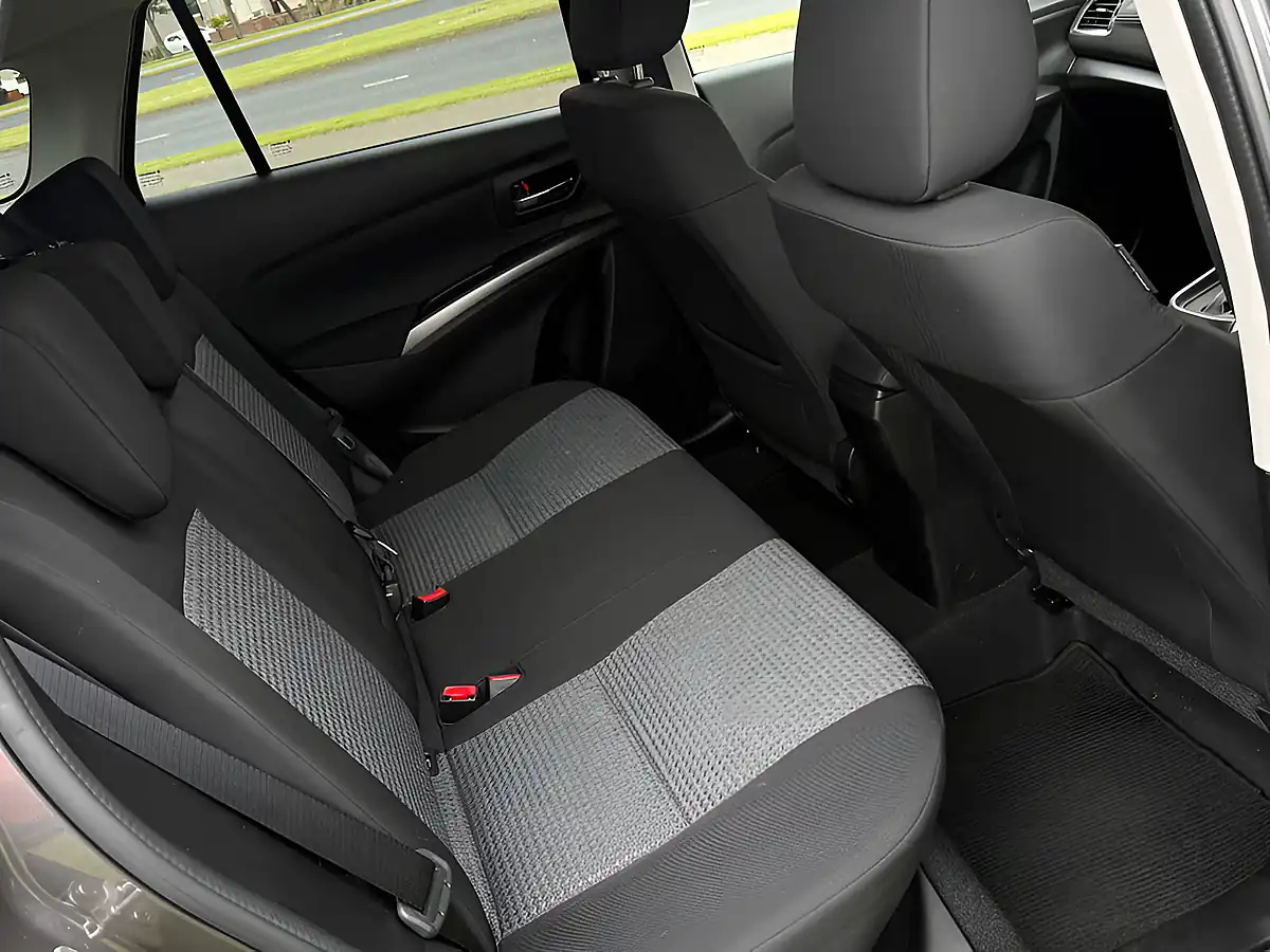 Used 2024 Suzuki S-Cross Motion Grey - Interior and Exterior details 12