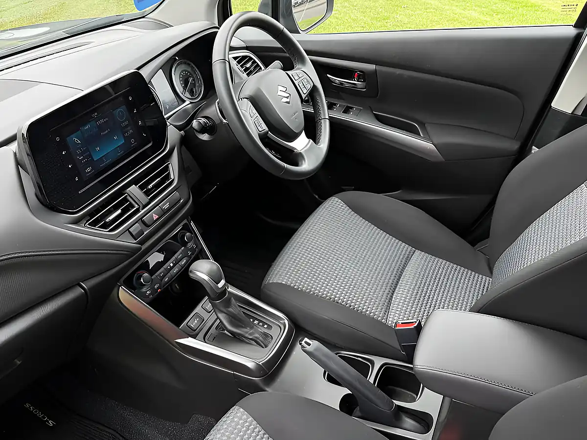 Used 2024 Suzuki S-Cross Motion Grey - Interior and Exterior details 14
