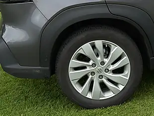 Used 2024 Suzuki S-Cross Motion Grey - Interior and Exterior details 8