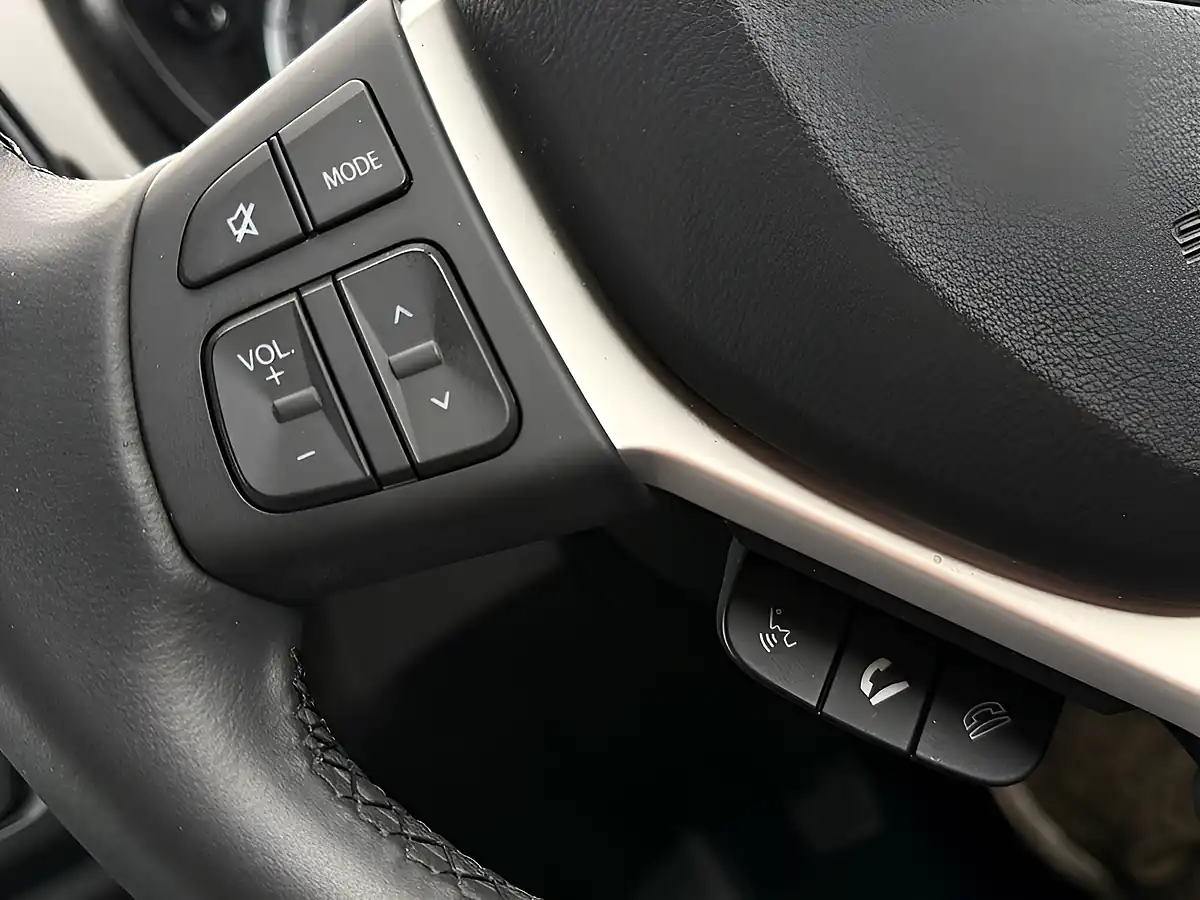 Used 2024 Suzuki S-Cross Motion Silver - Interior and Exterior details 17