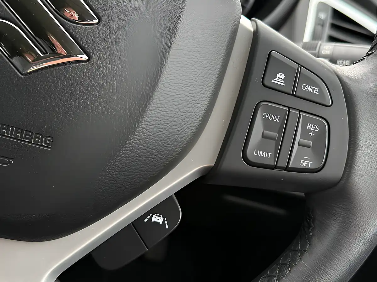 Used 2024 Suzuki S-Cross Motion Silver - Interior and Exterior details 18