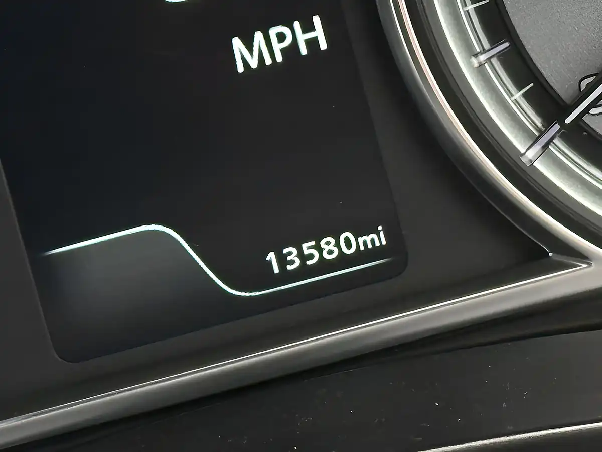 Used 2024 Suzuki S-Cross Motion Silver - Interior and Exterior details 19