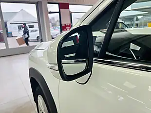 Used 2024 Suzuki S-Cross Motion White - Interior and Exterior details 16