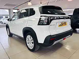 Used 2024 Suzuki S-Cross Motion White - Interior and Exterior details 3