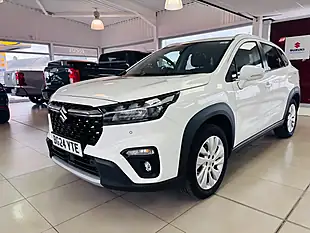 Used 2024 Suzuki S-Cross Motion White - Interior and Exterior details 5