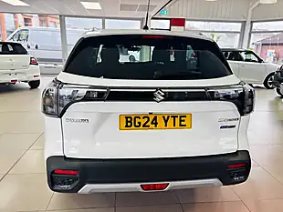Used 2024 Suzuki S-Cross Motion White - Interior and Exterior details 6