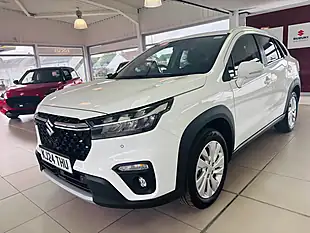 Used 2024 Suzuki S-Cross Motion White - Interior and Exterior details 3
