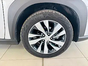 Used 2024 Suzuki S-Cross Ultra Allgrip Silver - Interior and Exterior details 10