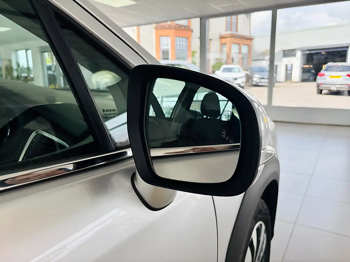 Used 2024 Suzuki S-Cross Ultra Allgrip Silver - Interior and Exterior details 11