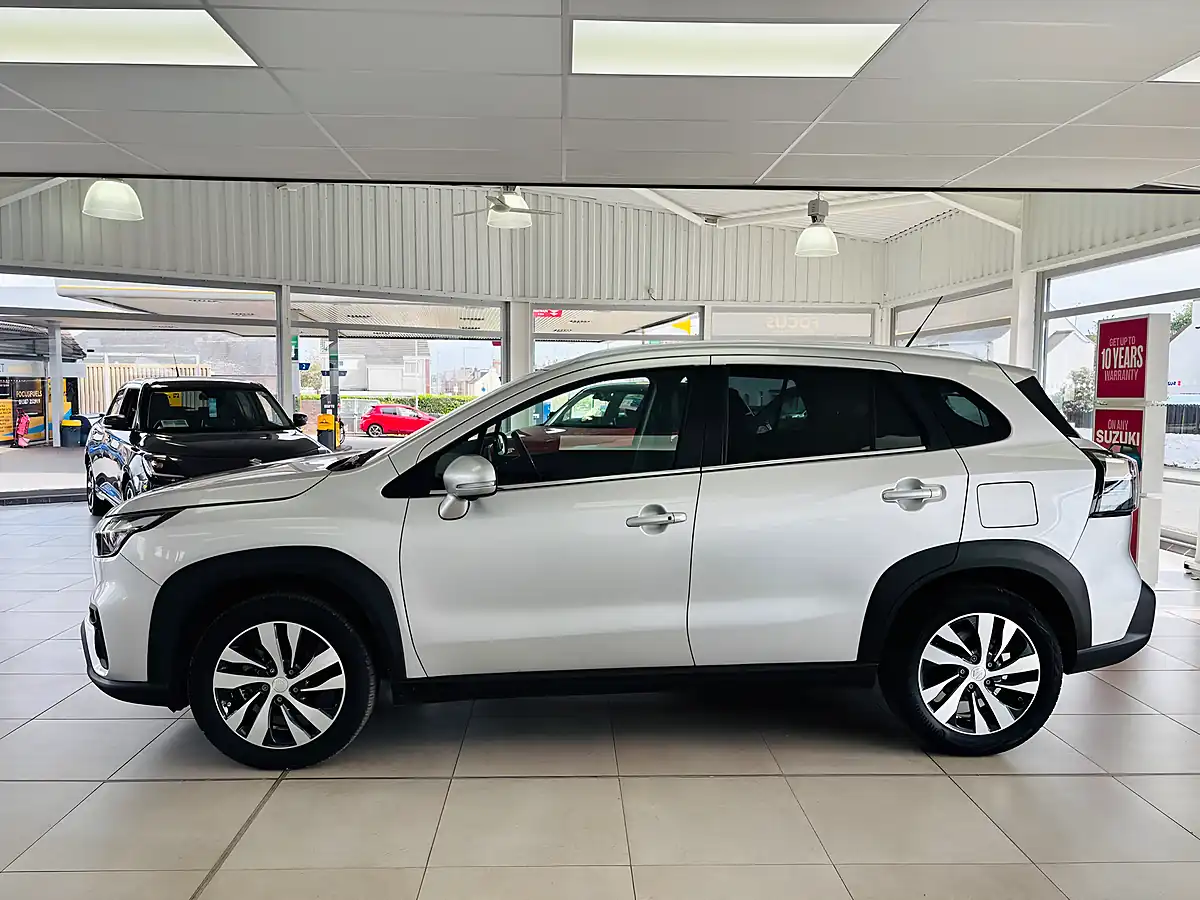 Used 2024 Suzuki S-Cross Ultra Allgrip Silver - Interior and Exterior details 6