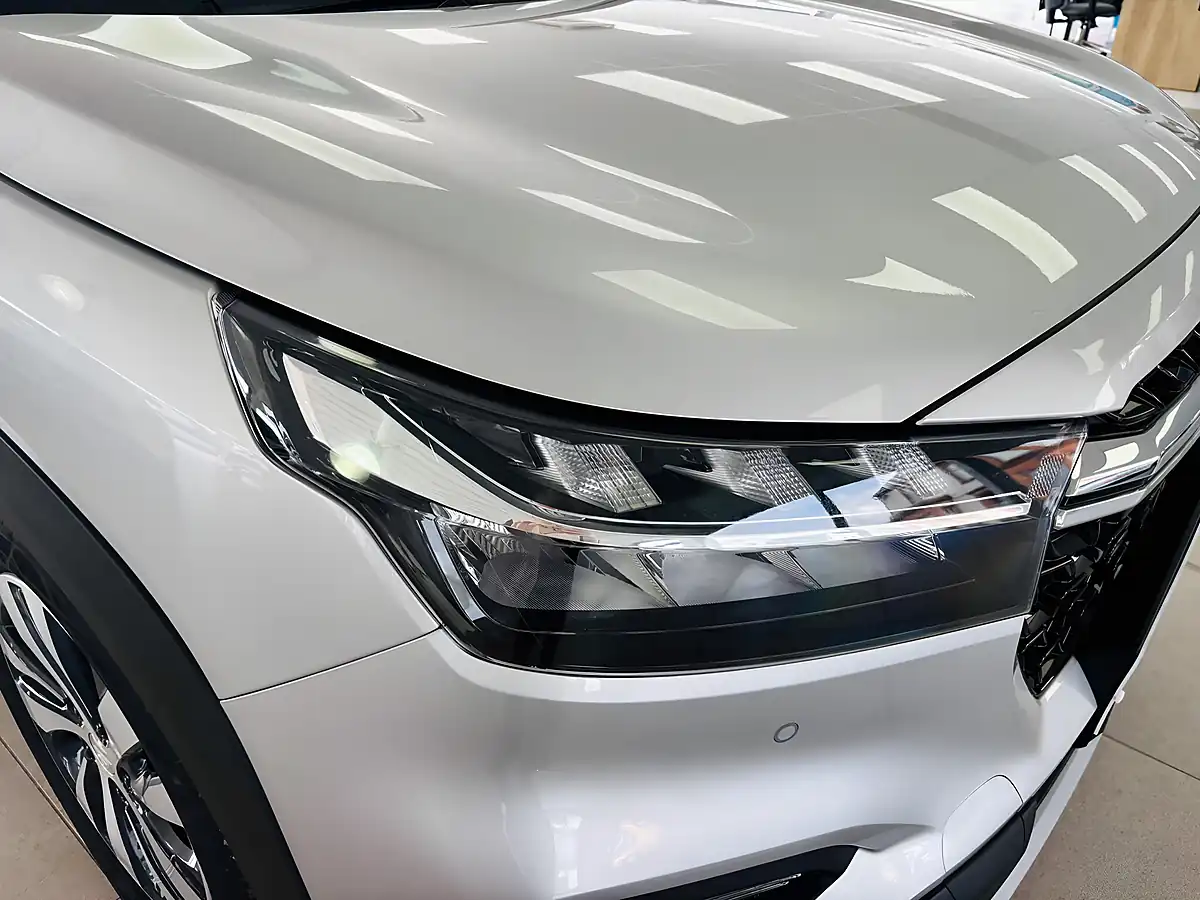 Used 2024 Suzuki S-Cross Ultra Allgrip Silver - Interior and Exterior details 9