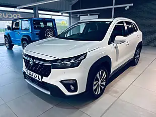 Used 2024 Suzuki S-Cross Ultra Allgrip White - Interior and Exterior details 3