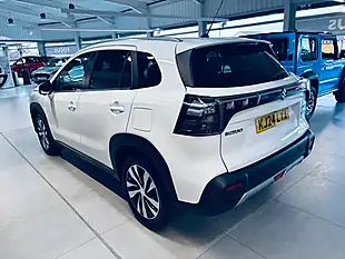 Used 2024 Suzuki S-Cross Ultra Allgrip White - Interior and Exterior details 5