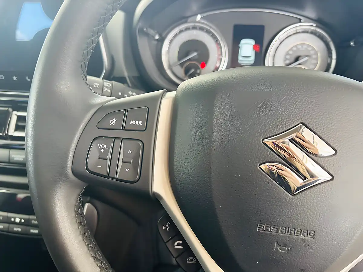 Used 2024 Suzuki S-Cross Ultra Allgrip White - Interior and Exterior details 18