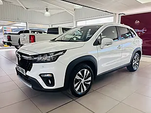 Used 2024 Suzuki S-Cross Ultra Allgrip White - Interior and Exterior details 3